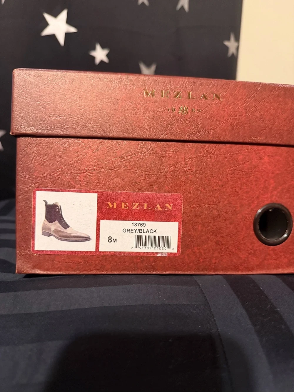 MEZLAN Wingtip Mix LEATHER & Suede Grey / Black Boots Men's 8 M MSRP $450.00